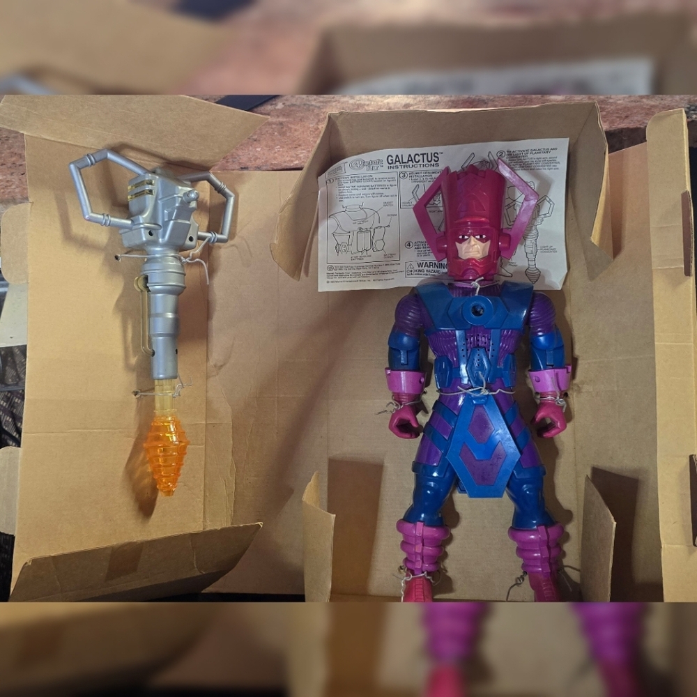 Used 1995 Toy Biz Fantastic Four 14in  Galactus Figure in Box -NO LIGHT OR SOUND